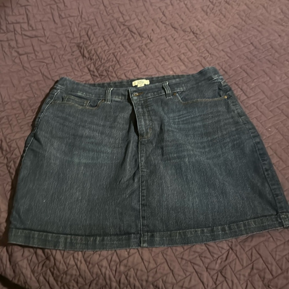 Women’s 18 blue Jean skort